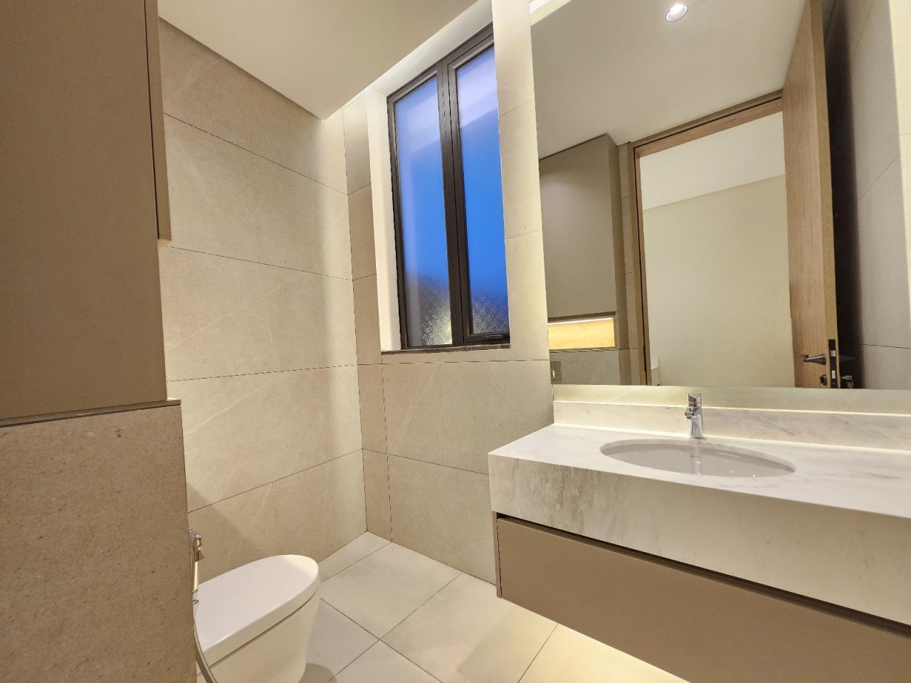 property 295 image 2