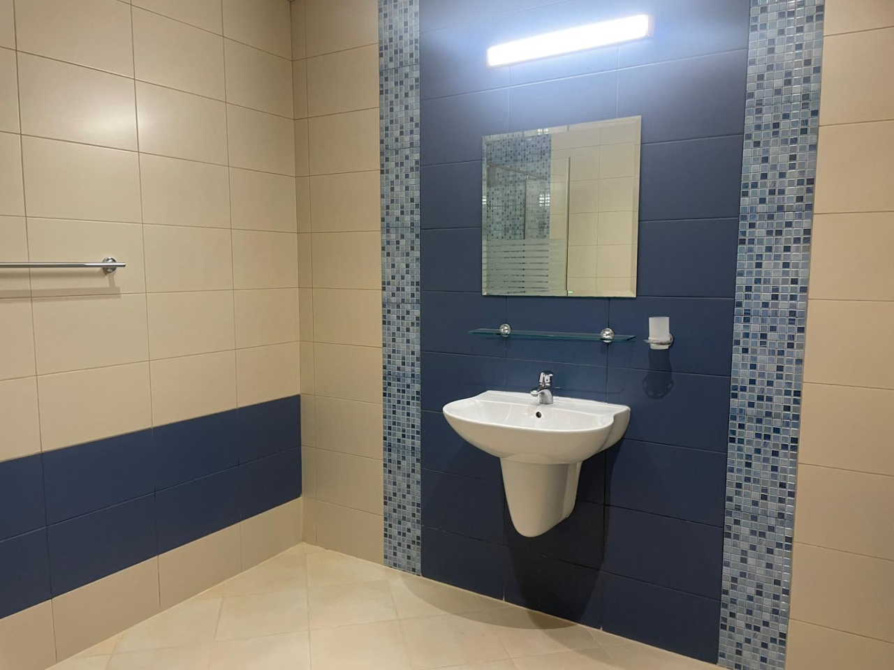 property 296 image 6