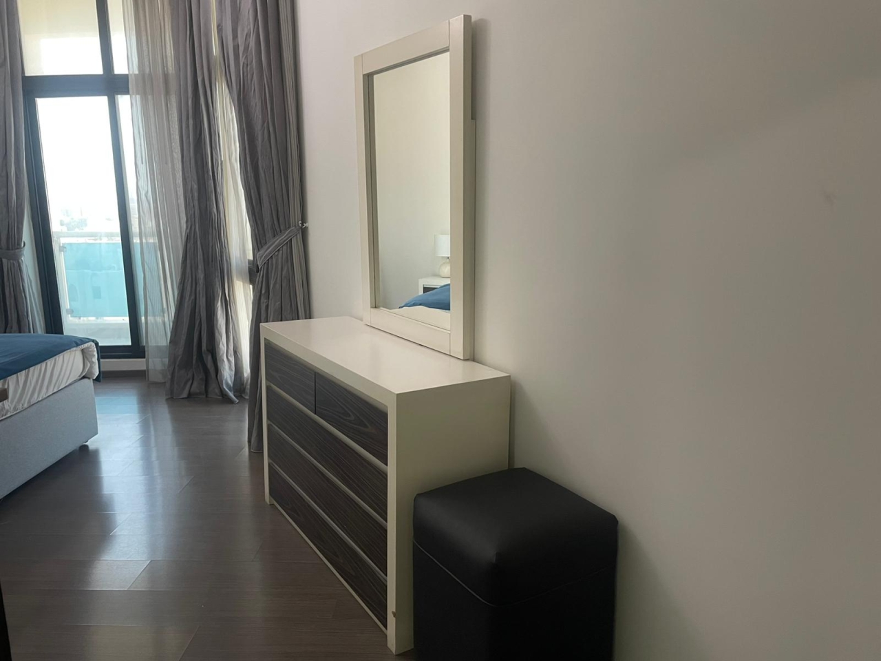 property 297 image 1