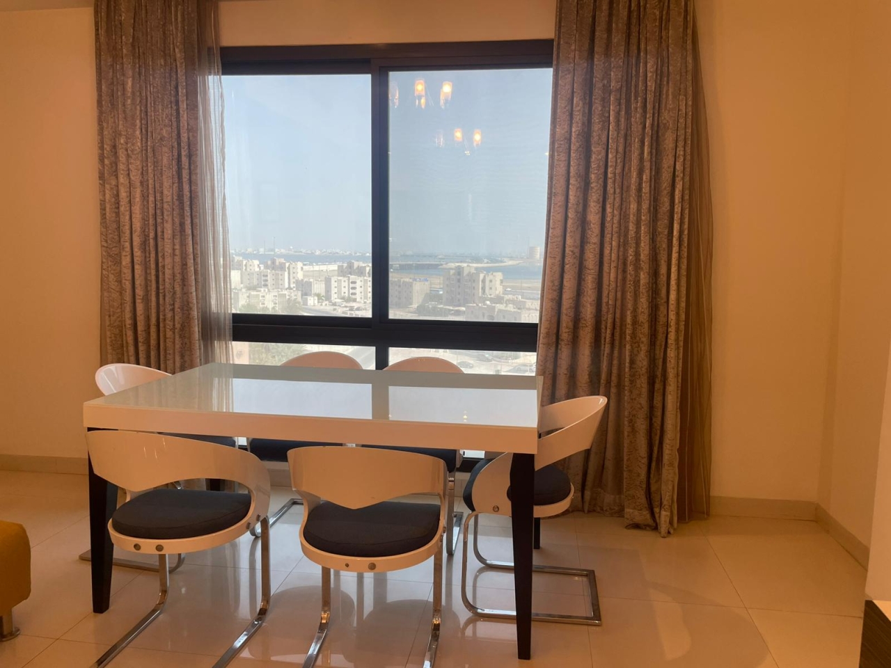 property 298 image 0