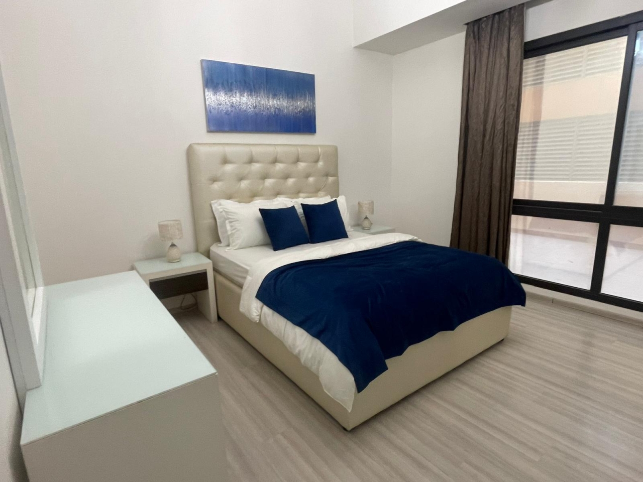 property 299 image 5