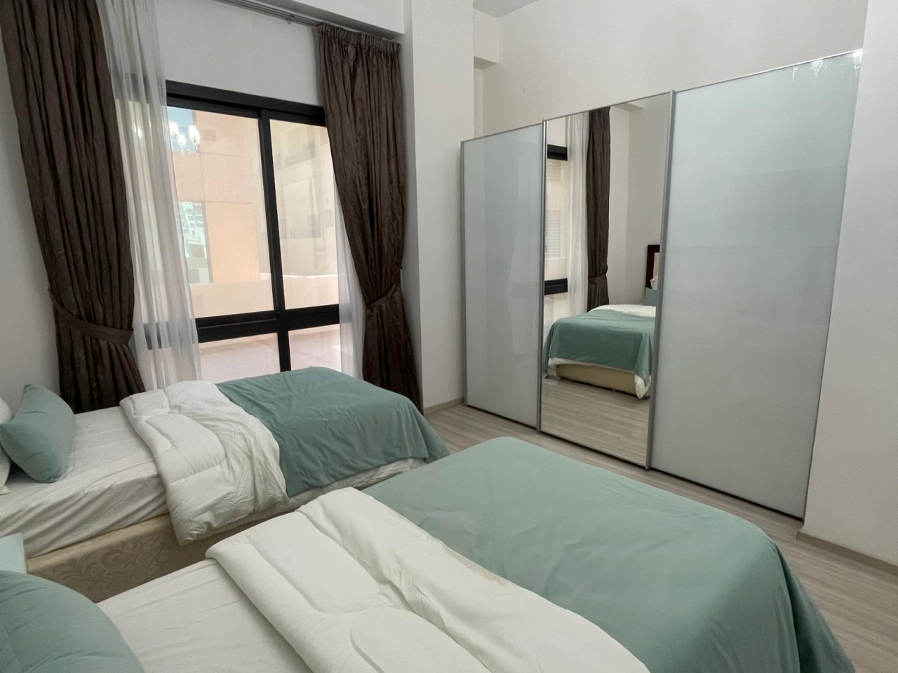 property 299 image 1