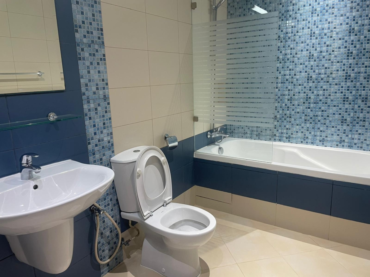 property 301 image 6