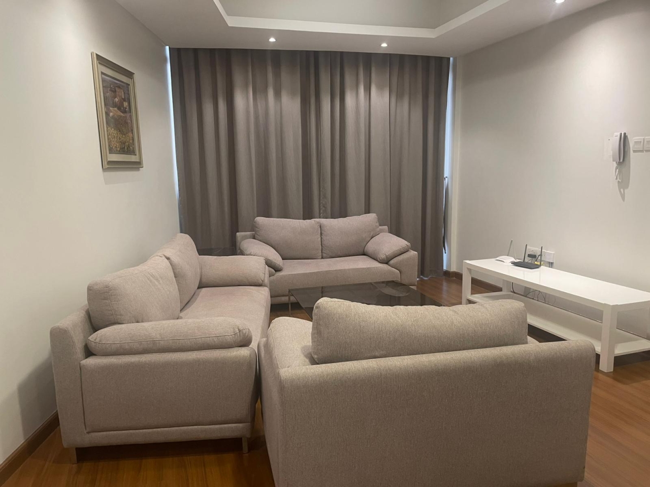 property 302 image 11