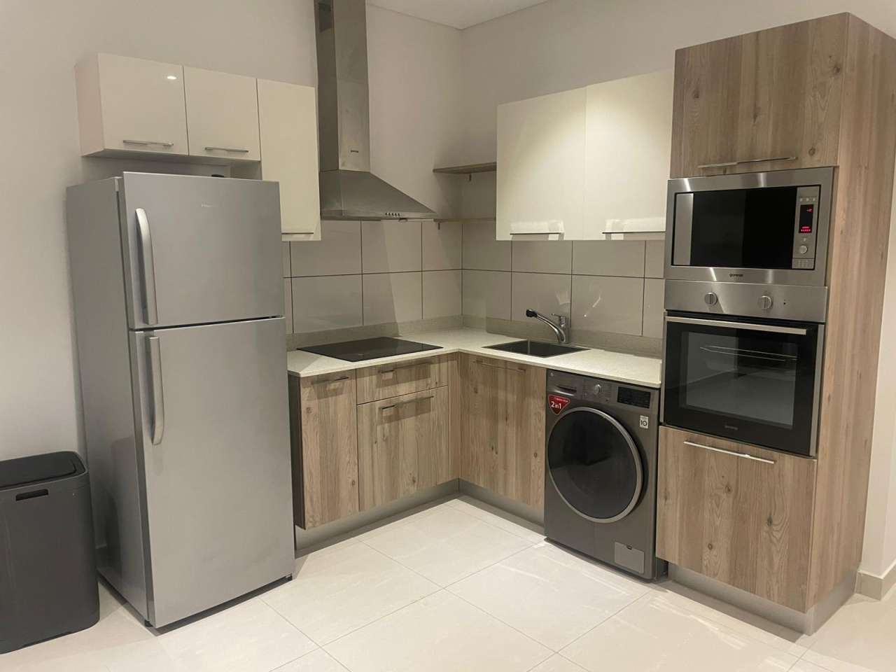 property 304 image 0