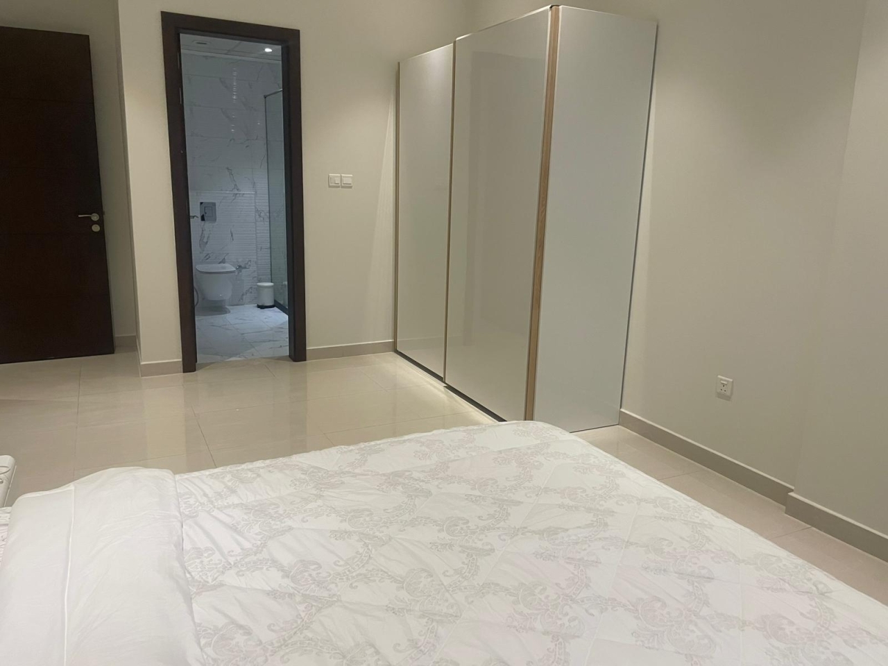 property 304 image 5