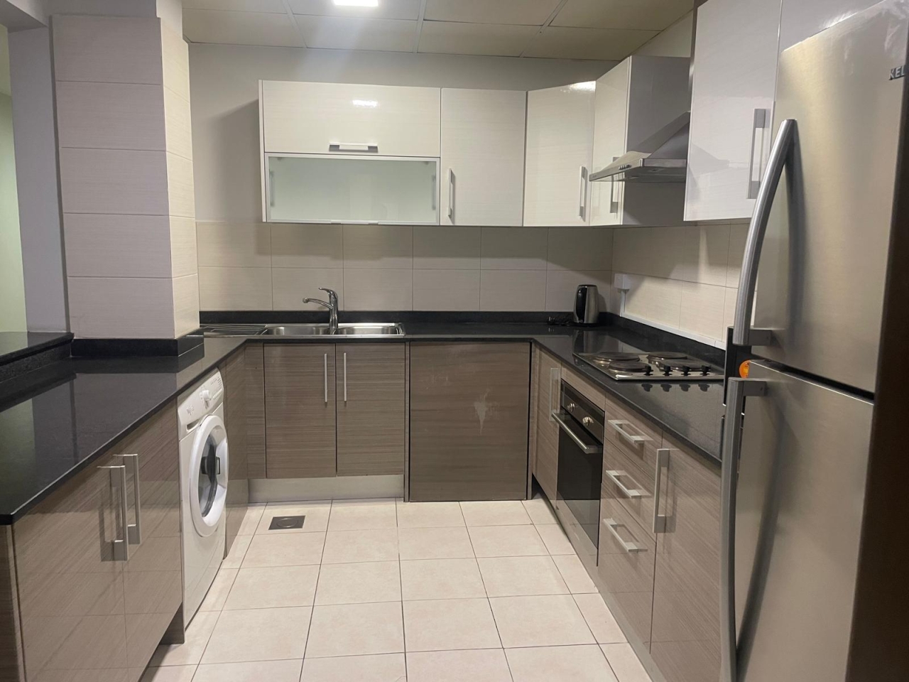 property 305 image 15