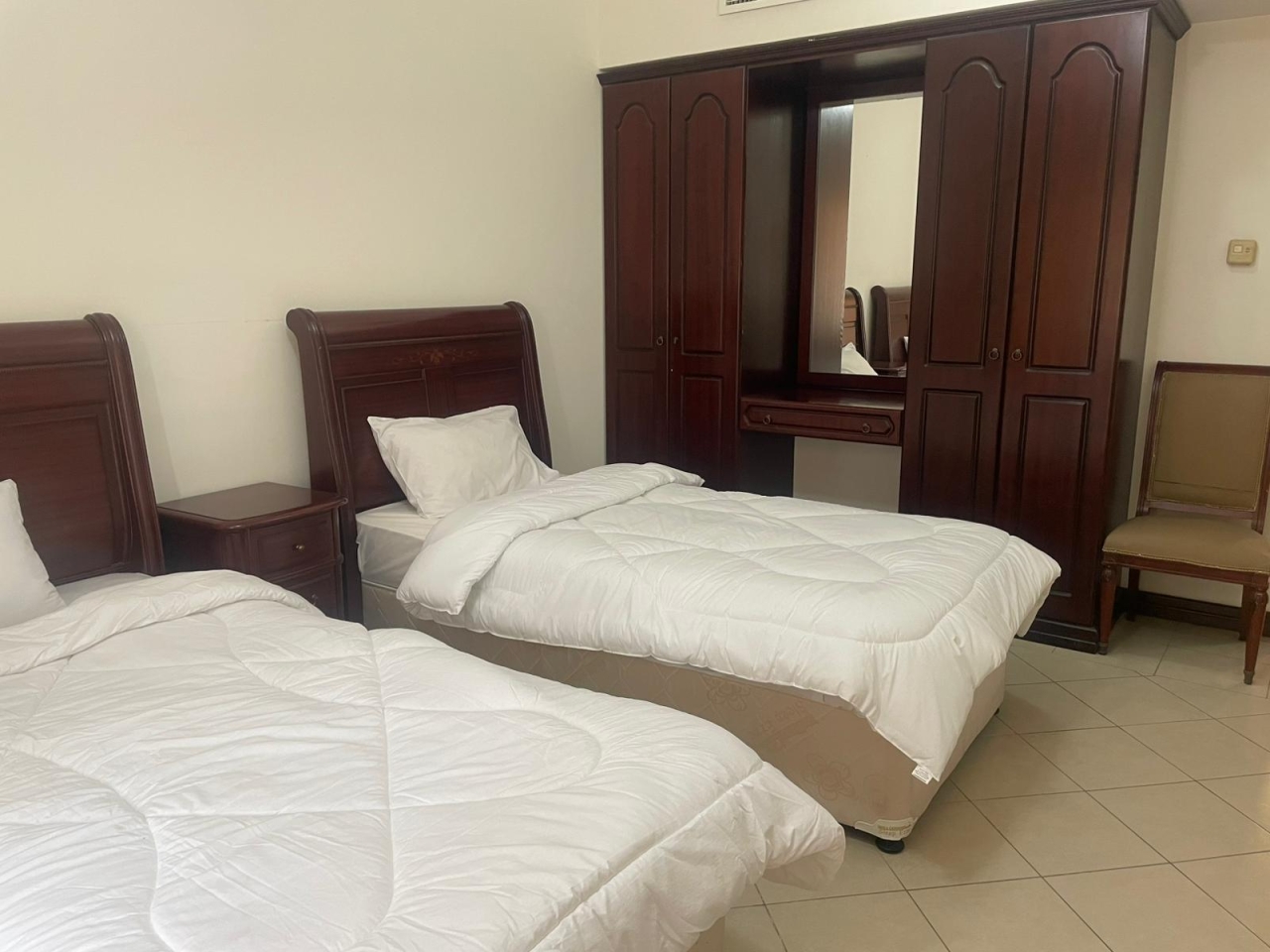 property 308 image 13