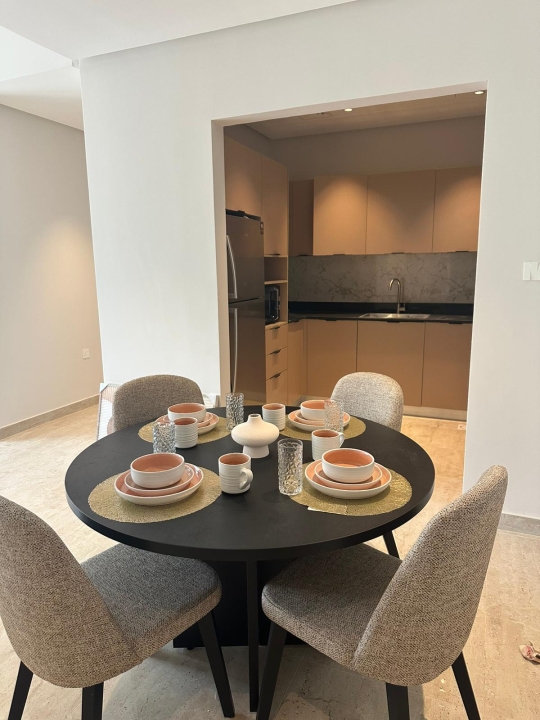 property 324 image 4