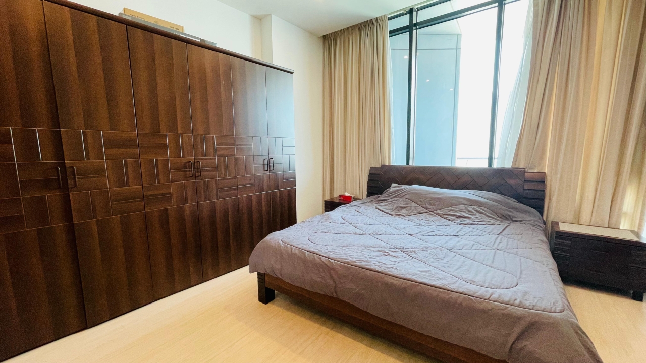 property 327 image 8