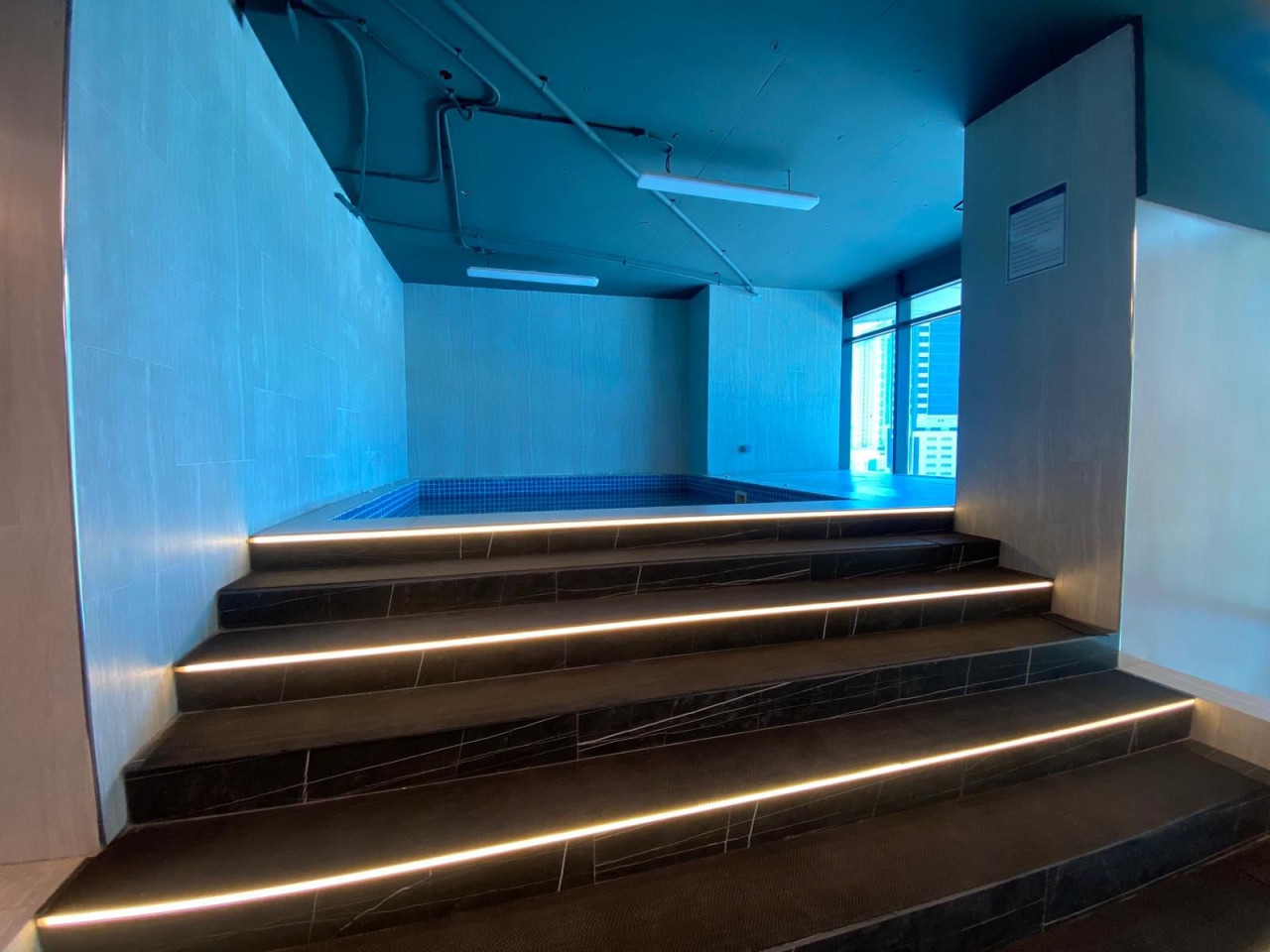 property 327 image 9