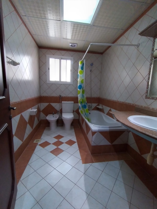 property 334 image 5