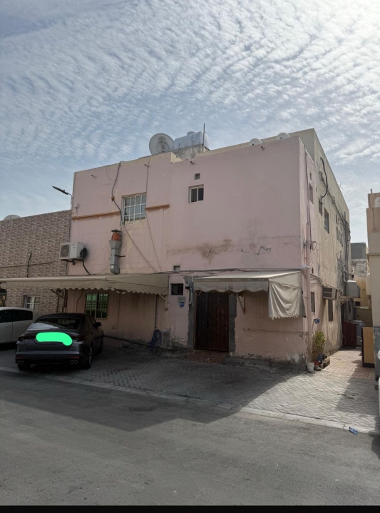 property 338 image 0