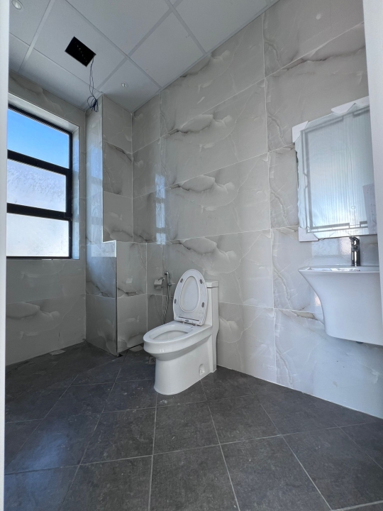 property 354 image 2