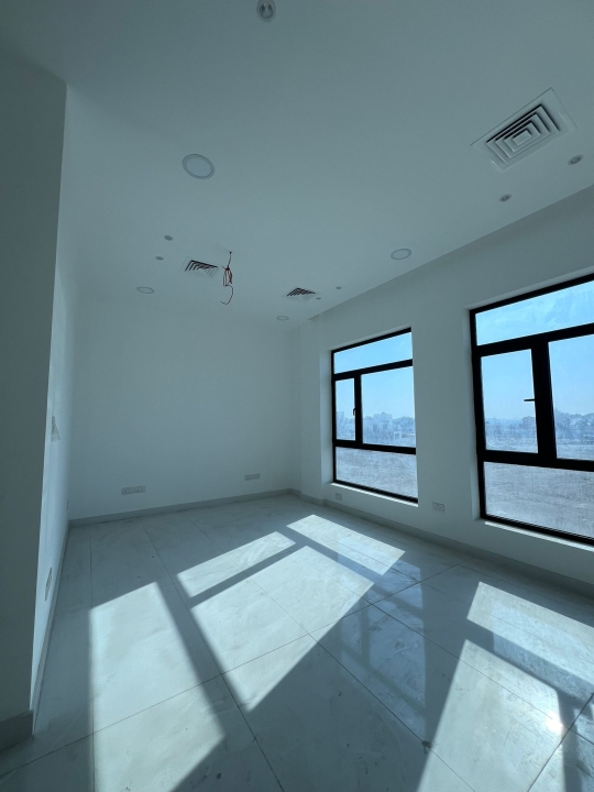 property 354 image 11