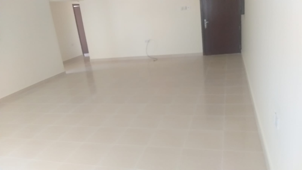 property 374 image 11