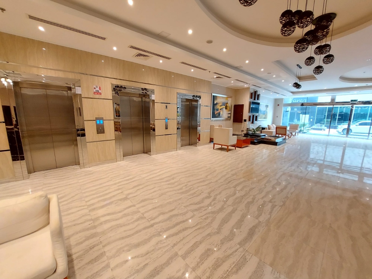 property 381 image 1