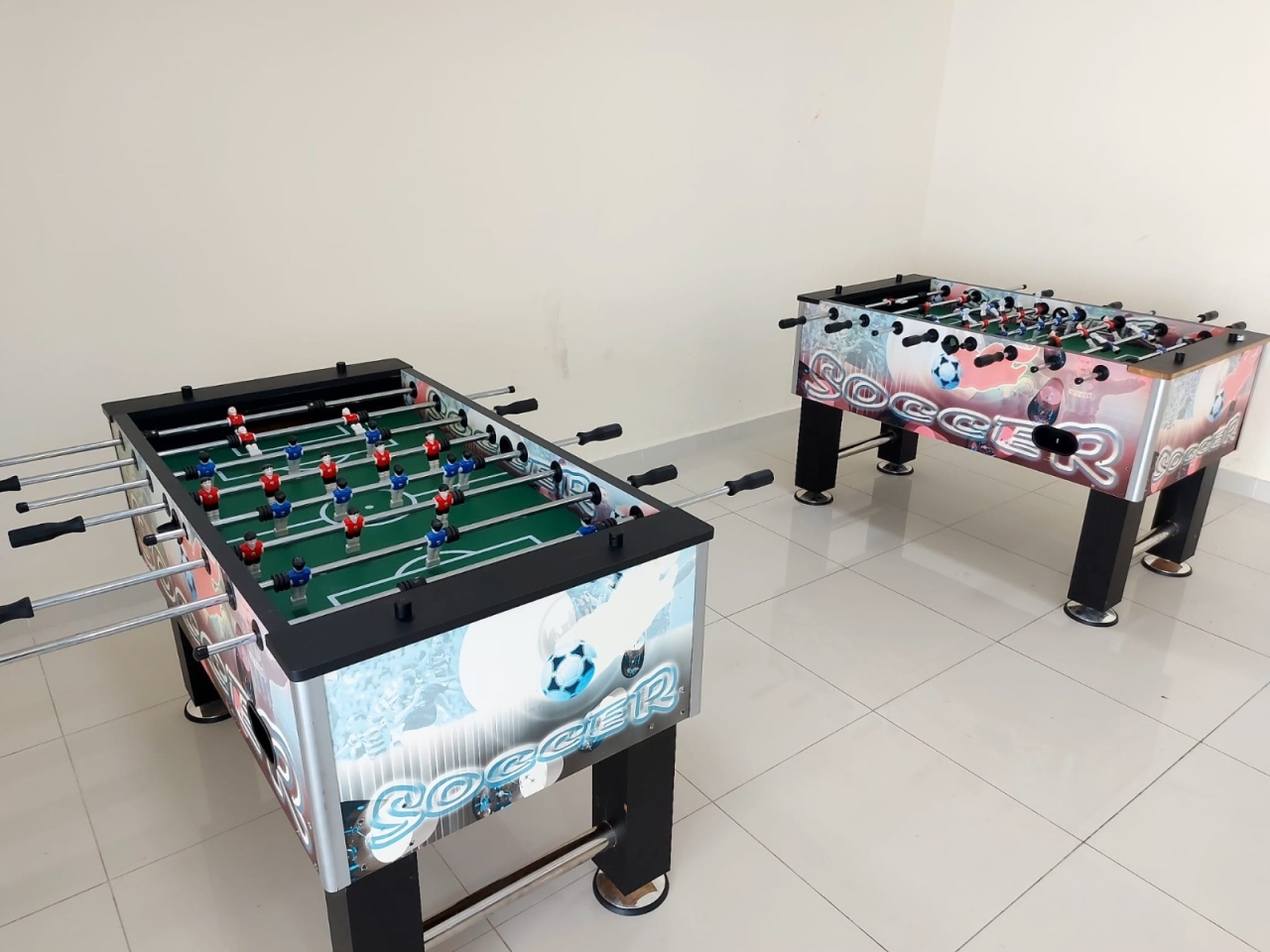 property 381 image 16