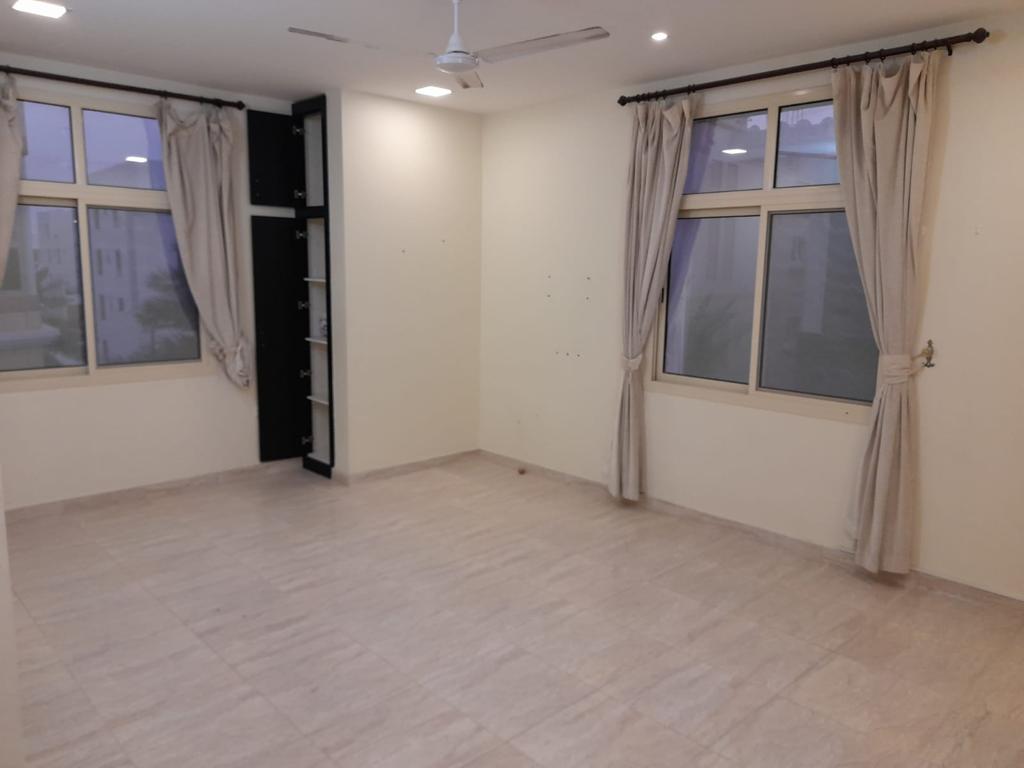 property 386 image 1