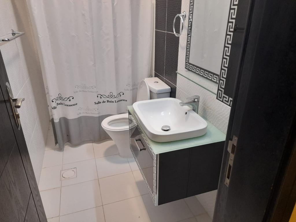 property 386 image 0