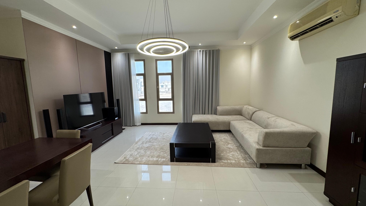 property 387 image 7