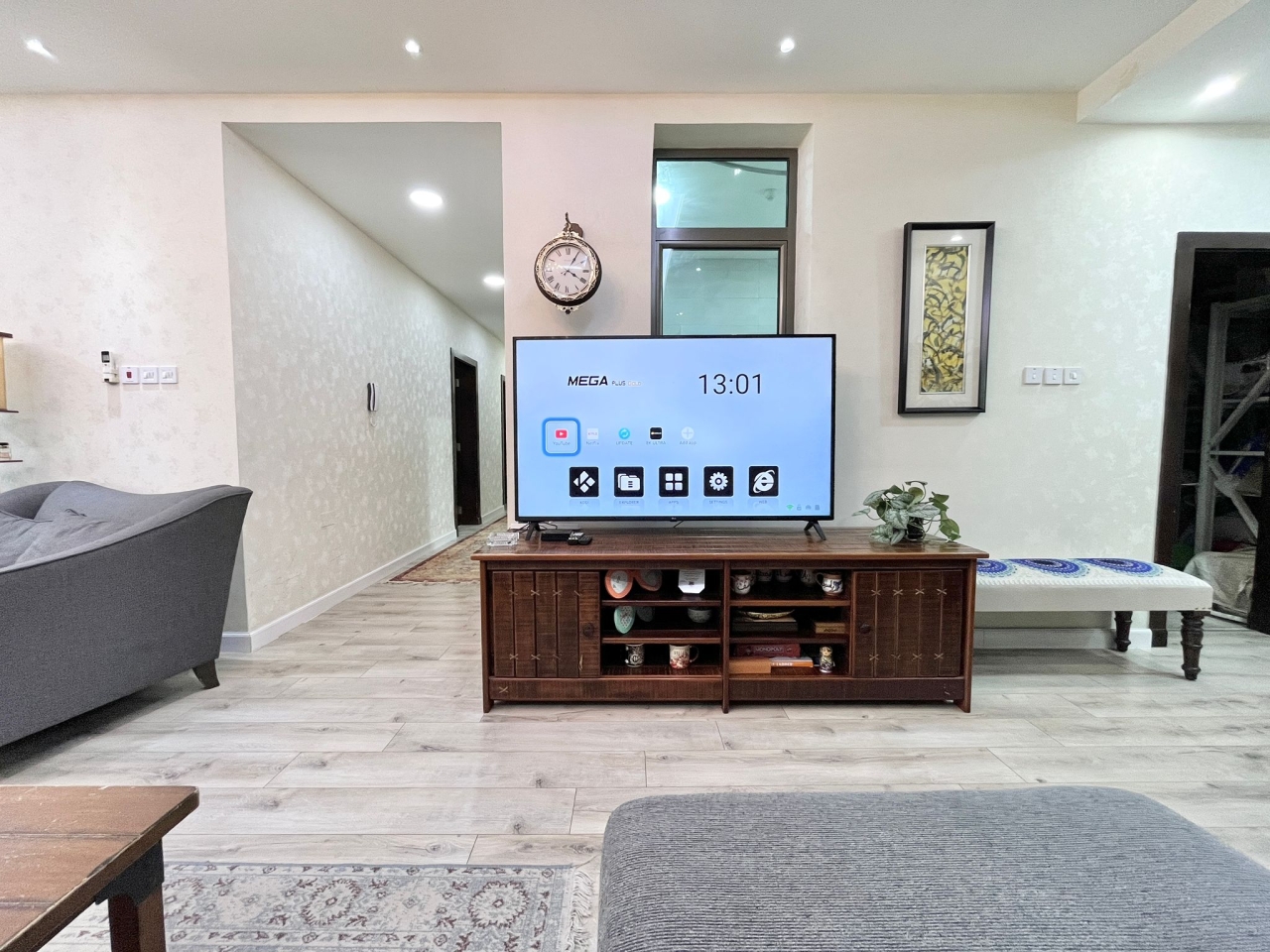 property 390 image 0