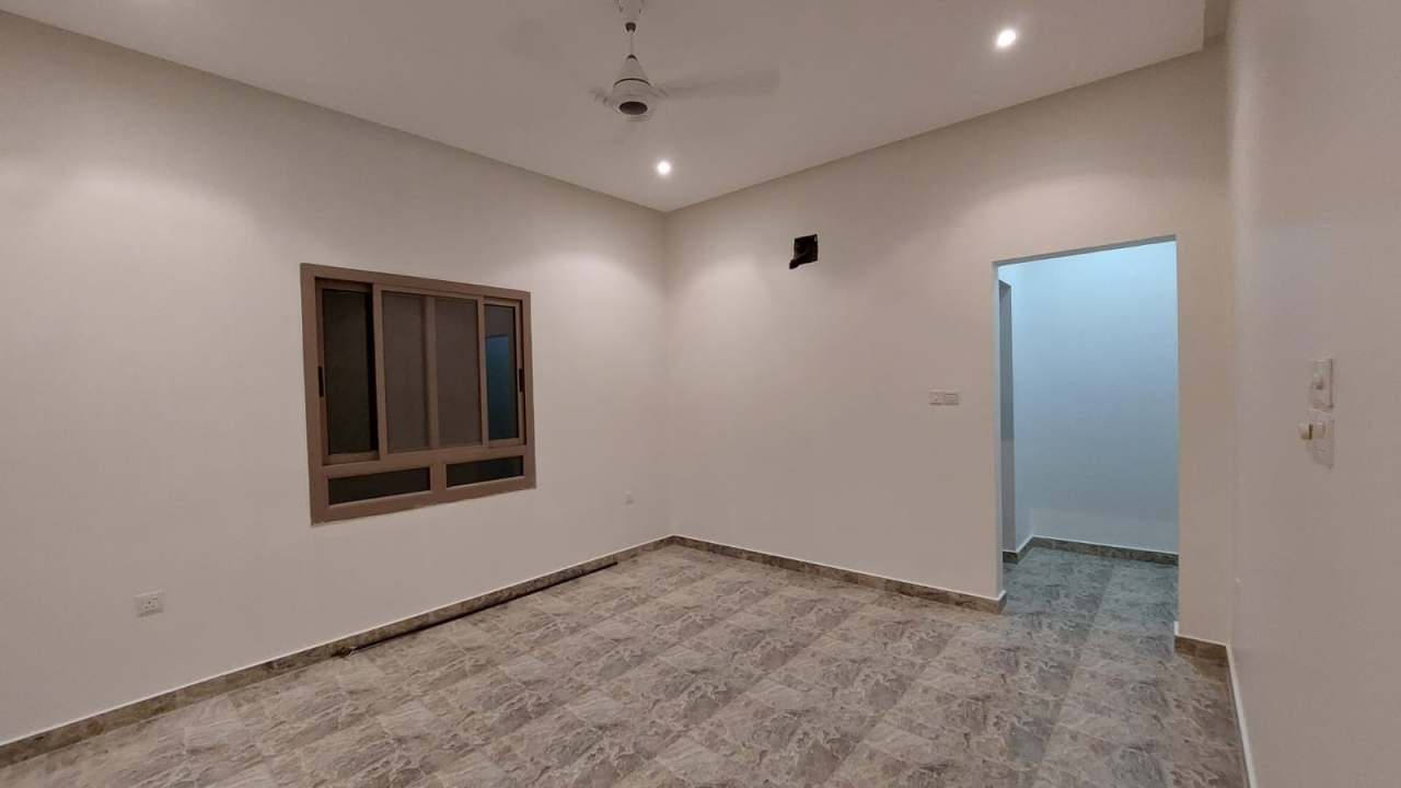 property 396 image 12