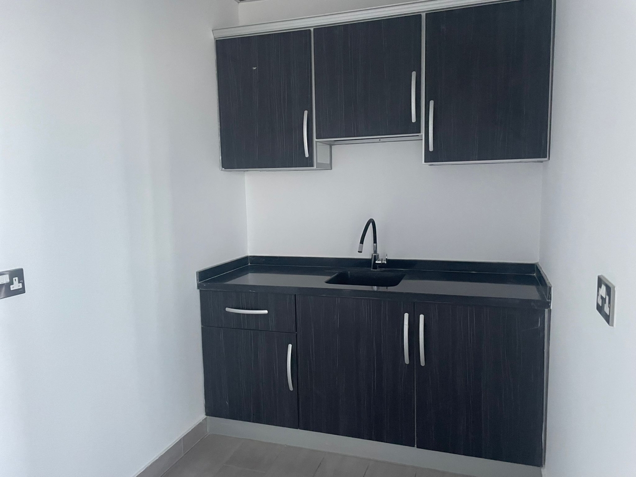 property 399 image 6