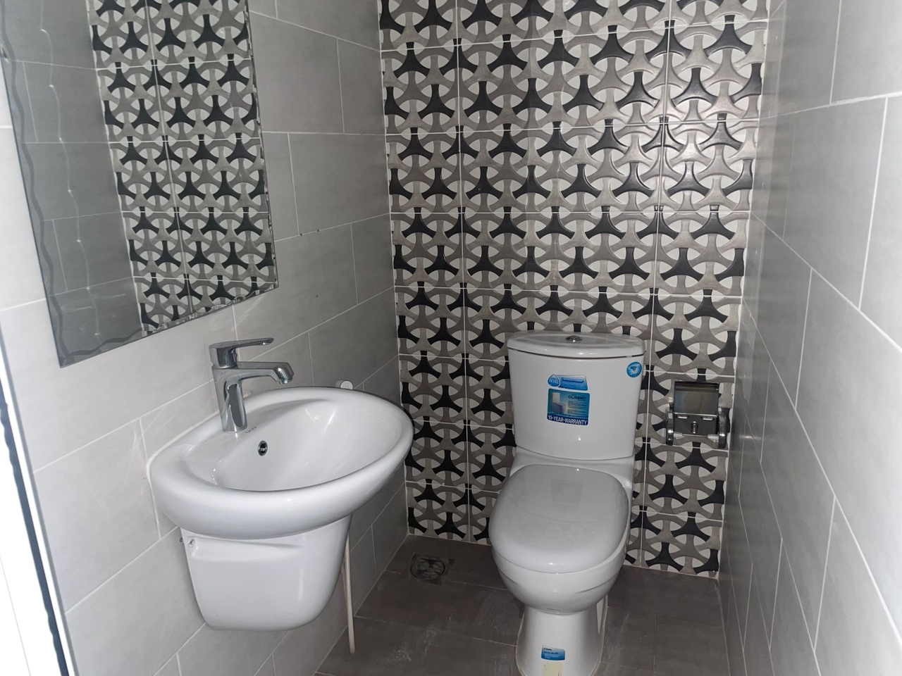 property 399 image 7