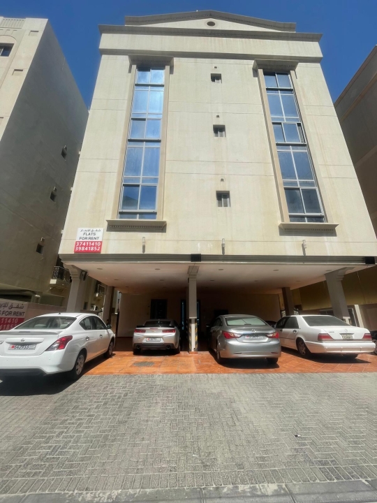 property 416 image 0