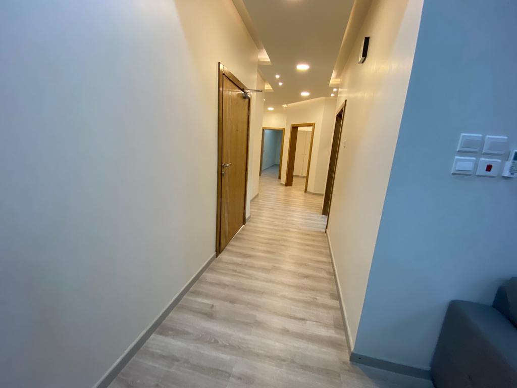 property 417 image 17