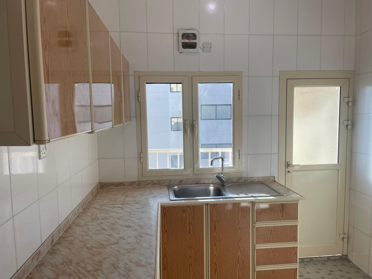 property 420 image 5