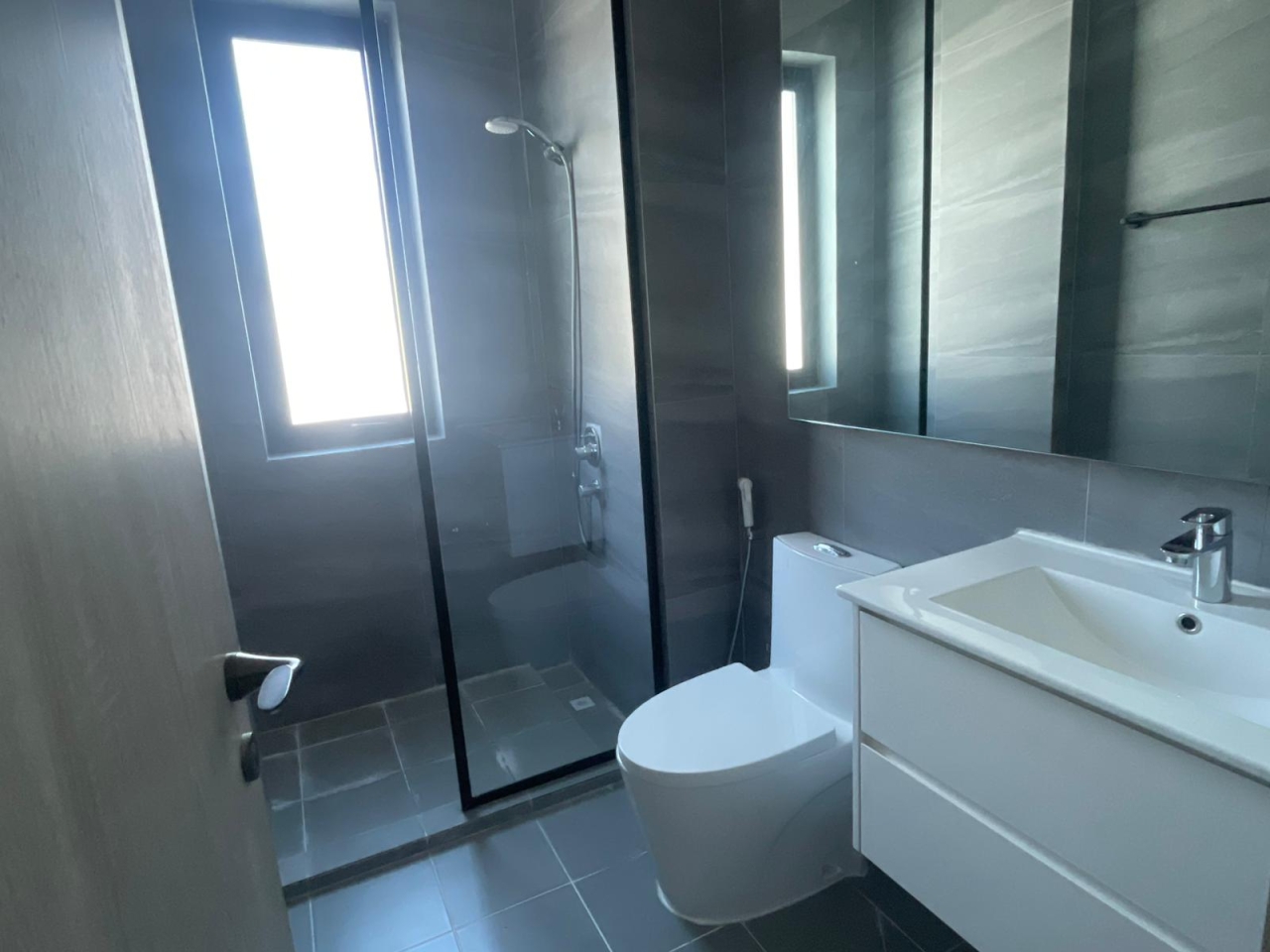 property 444 image 2