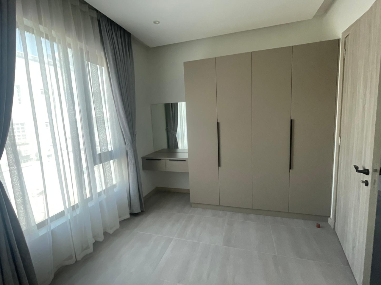 property 444 image 6