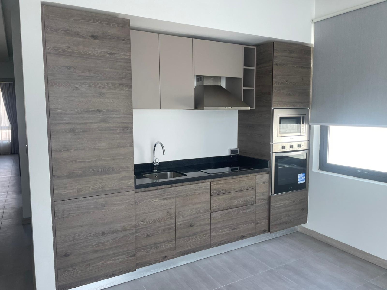 property 444 image 10