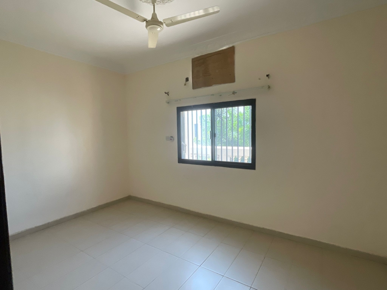 property 455 image 0