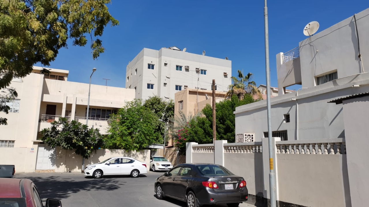 property 458 image 0