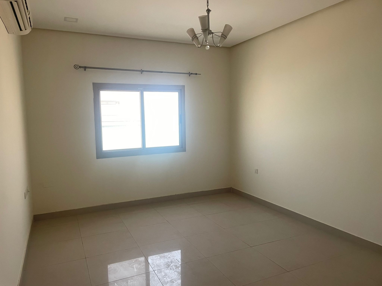 property 465 image 3