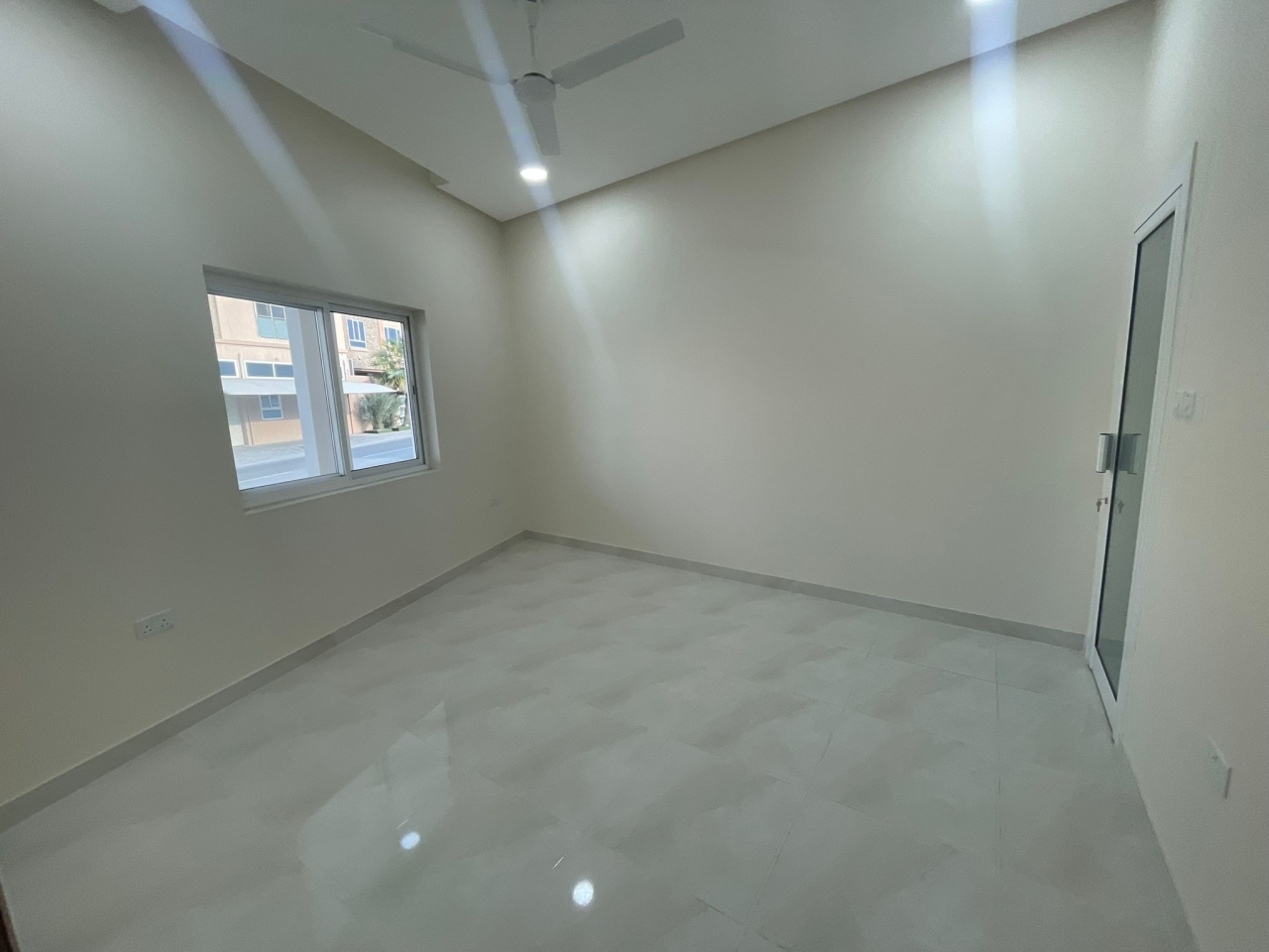 property 486 image 2