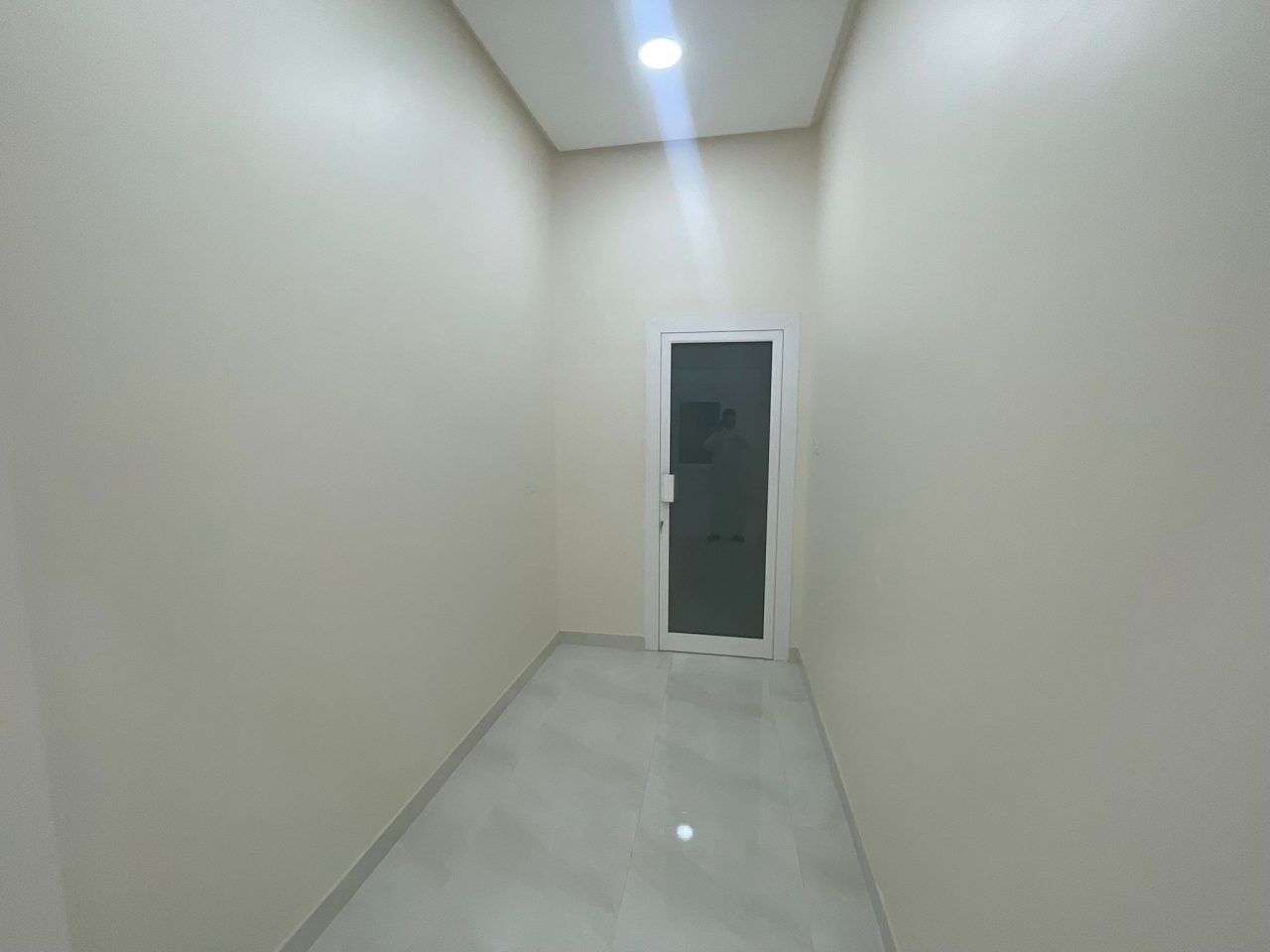 property 487 image 3