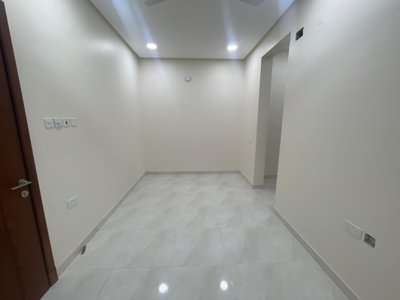 property 492 image 1