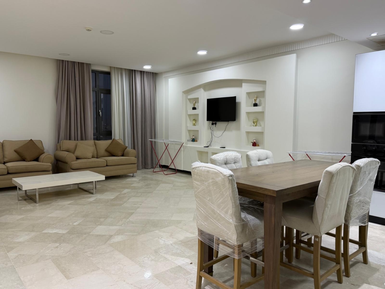 property 536 image 3