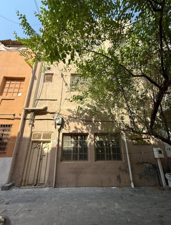 property 537 image 0