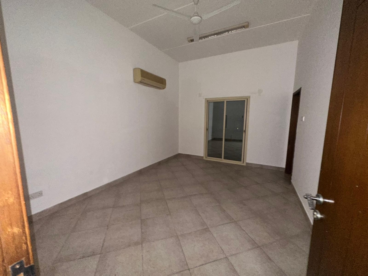 property 538 image 4