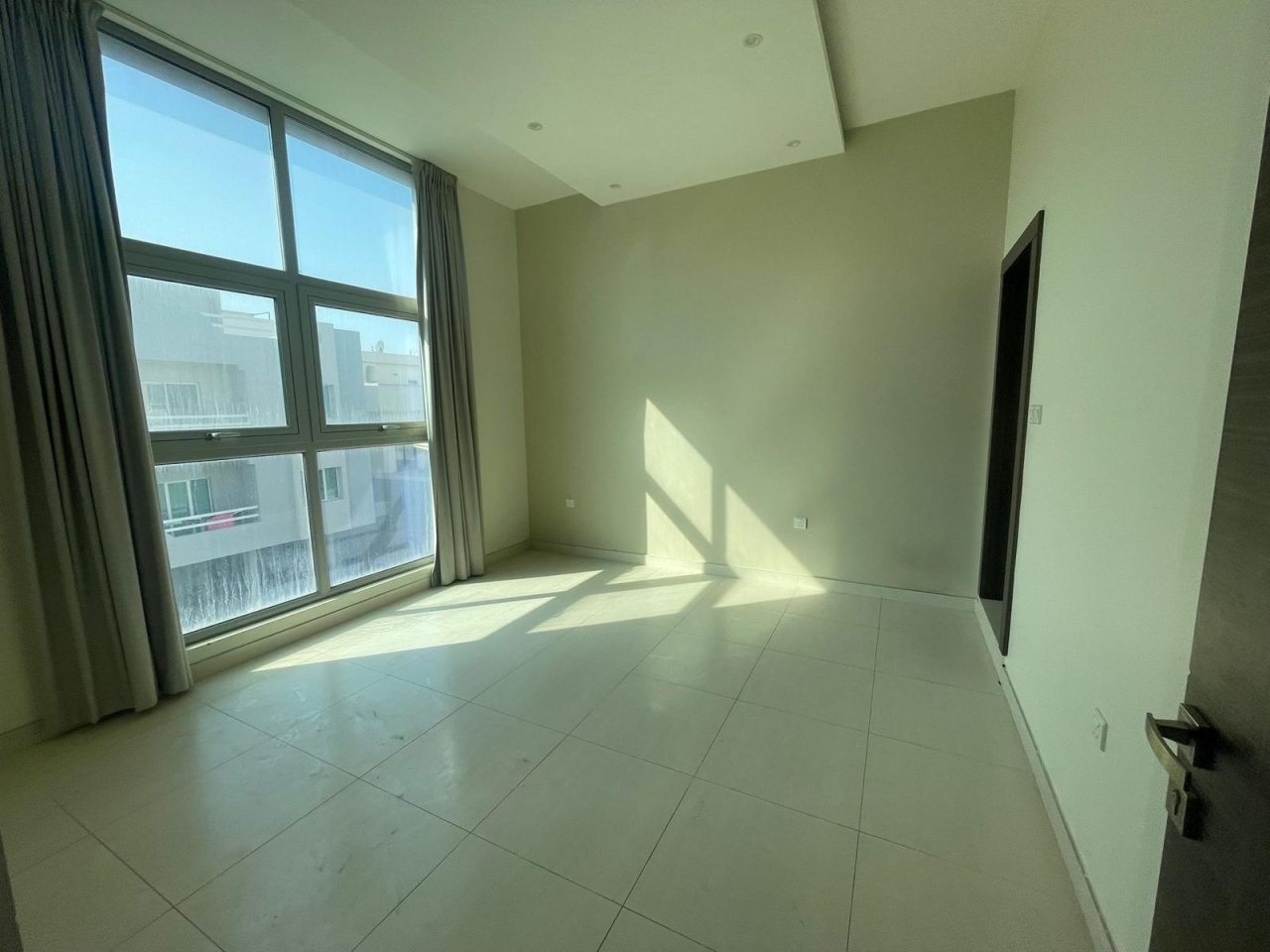 property 539 image 1