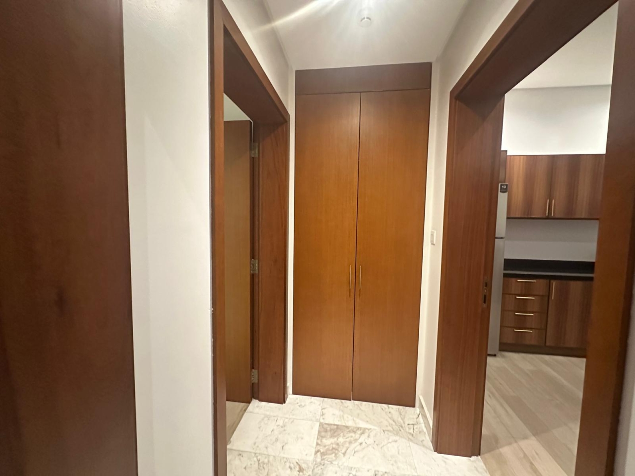 property 557 image 0