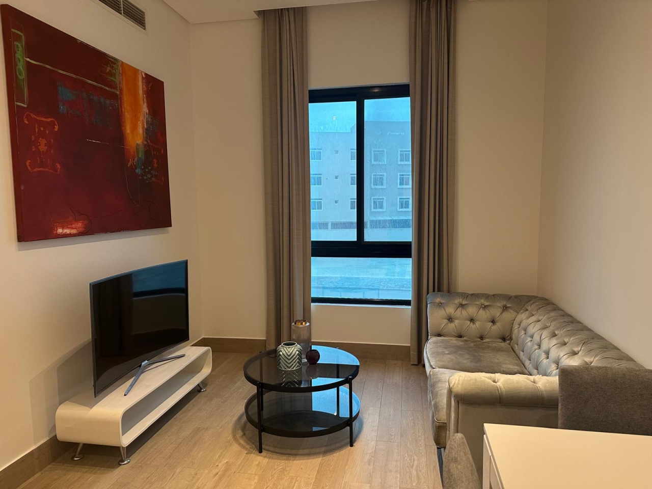 property 557 image 9