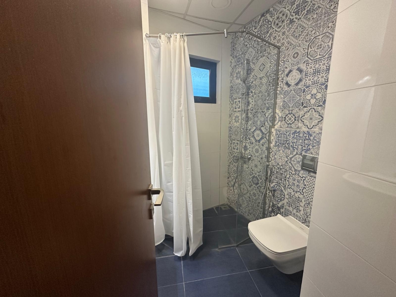 property 557 image 3