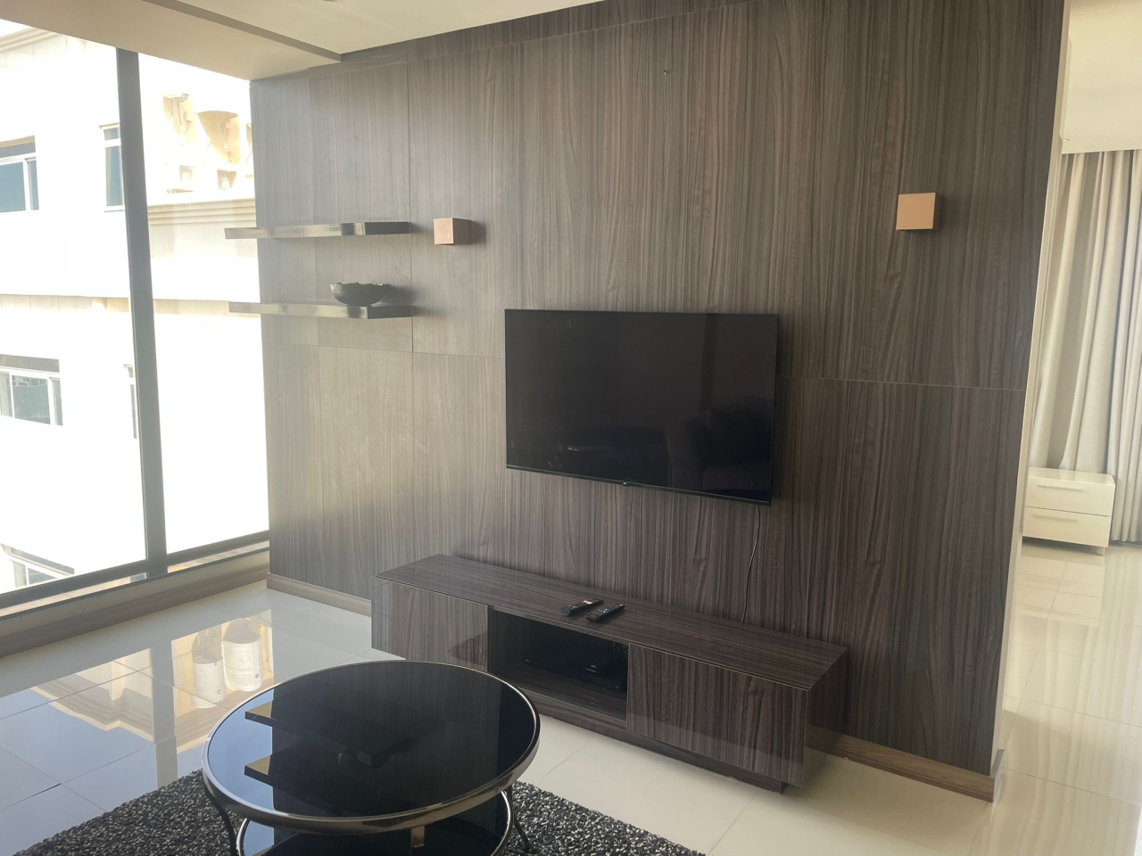 property 560 image 2