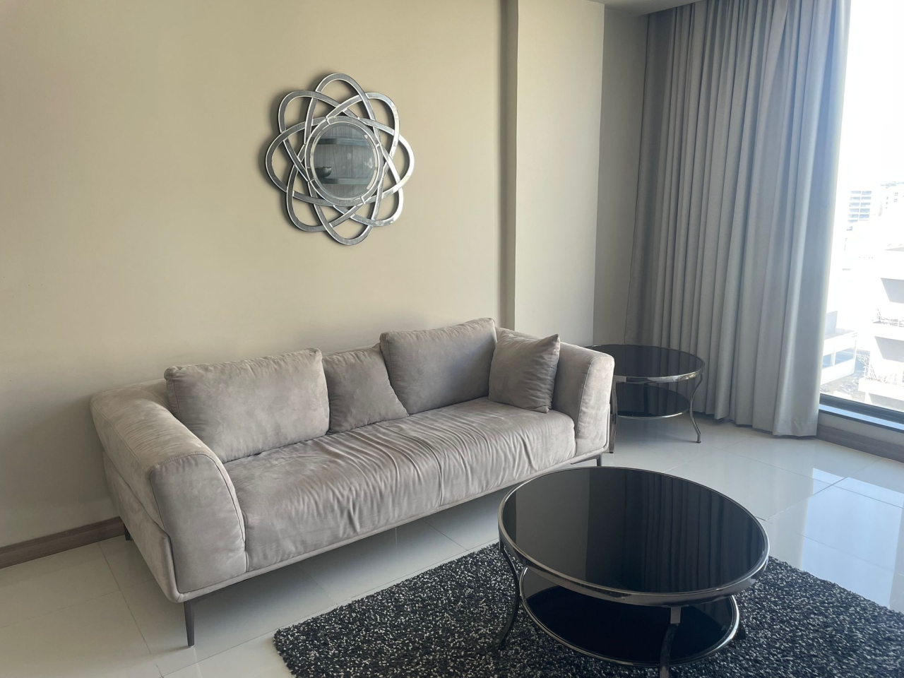 property 560 image 1